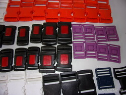 43 Pair of clothes or bag buckles + buckle parts