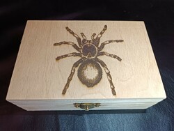 Animal pocket watch gift in a wooden box, unique handicraft