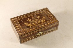 Carved wooden jewelry box 743
