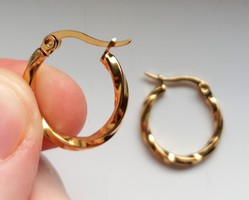 18 Vol. Gold-plated hoop earrings