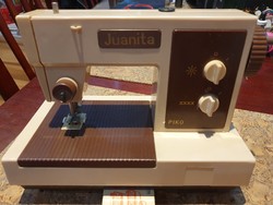 Retro piko Juanita gyermek varrógép hiánytalan működik szocreál kádár