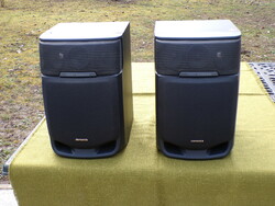 2 aiwa sx-fnap speakers together