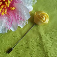 Lapel pin, pin with six 10 - 20 mm yellow satin roses