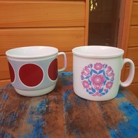 2 Zsolnay mugs together