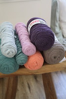 Recycled cotton ribbon yarn - new, flawless