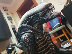 Nagy a végletekig finoman kidolgozott alien aliens xenomorph figura legújabb modell hibátlan 55cm