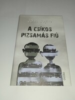 John Boyne - A csíkos pizsamás fiú  -  Új, olvasatlan és hibátlan példány!!!