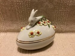 Herendi 1958-as jelzett nyuszi fogós porcelán tojás bonbonier