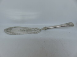 Hungarian silver cake shovel with family coat of arms.