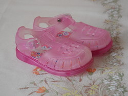 Pink Hot Beach Plastic Baby Sandals (22s)
