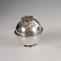 Silver button-shaped sugar holder/sugar box