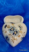 Zsolnay búzavirágos porcelán,szív alakú bonbonier.