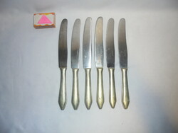 Hat darab régi kés, evőeszköz - öt "Nem rozsdásodó" egy "Acél" jelzéssel - együtt