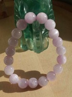 Kunzite bracelet made of 10 mm beads