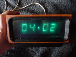 Szovjet digitális óra retro digitális asztali óra elektronika g9 02 VFD csöves kijelzős működő