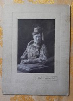 Jewish lady from the beginning of the century, in oriental dress