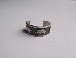Régi, mexikói elefántos ezüst fülgyűrű