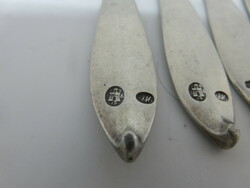 6 small silver forks with crests