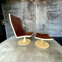 Retro, space age design armchair with funnel legs and footrest