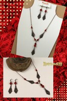 Unique handmade fashion jewelry - necklace and earrings