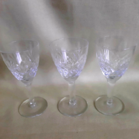 Footed crystal glass (3 pieces)