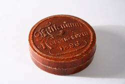 1896. Millennium silver 1 crown in original gift box | millenium millenium crown gift box