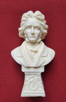 Ludwig van Beethoven büszt mellszobor szobor