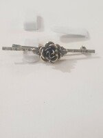 SZÉP régi ezüst rózsa bross jelzett
