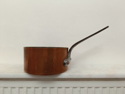 Antique tinned kitchen tool red copper pan with large handle and leg with iron ear 239 8436