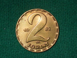 2 Forint 1982! It was not in circulation! It's bright!