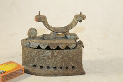 Antique charcoal collar iron 969