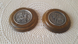 Small round pewter relief, wall decoration in an oak frame, 2 pcs.