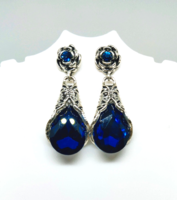 Vintage style royal blue crystal earrings 399