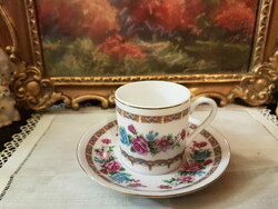 Rose-patterned coffee cup in good condition for replacement as indicated in the pictures