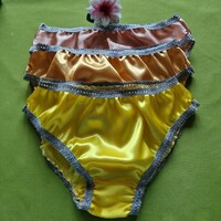 Fen48.4.2 - 3 pcs of women's underwear - traditional style satin panties l/44-46