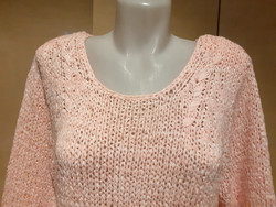 Special knitted sweater. 44-Es