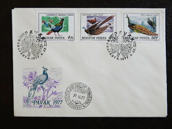 Fdc: 1977. Peacocks stamp series distributed on 2 envelopes