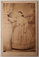 Antique business card (cdv) photo, elegant lady in Victorian dress, 1860s-1870s