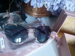 Miu miu cat eye sunglasses with all accessories and box