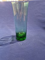 Zöld színű üveg csőpohár