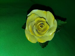 Beautiful Herend flower, porcelain yellow rose figure 7 x 6 cm in the condition shown in the pictures