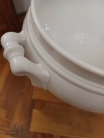 A 7-liter porcelain pot from the beginning of the last century
