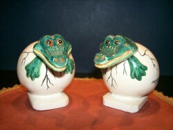 Figural salt and pepper holder crocodile pair 7.5 Cm high special beautiful flawless pieces.
