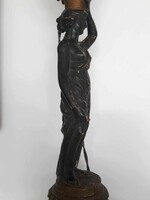 Antik lámpa faragott női szoborral, cca 150 éves