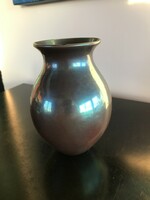 Zsolnay eosin-glazed small vase, unmarked (33)