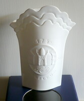 Herend porcelain 175-year anniversary biscuit porcelain vase, in a decorative box