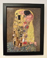 G. Klimt: the kiss. Marked porcelain image, flawless.