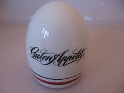 Retro egg-shaped salt shaker