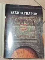 Szekler gates