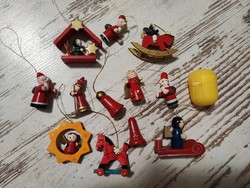 Christmas tree decoration wooden figures
